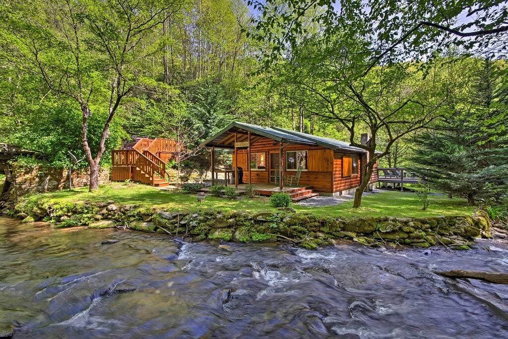Foto 8 von 25: Bryson City Cabin mit Feuerstelle am Coopers Creek!