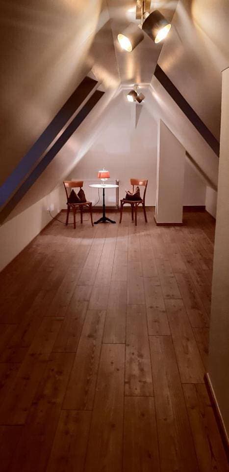 Foto 12 von 19: Two-Bedroom Apartment