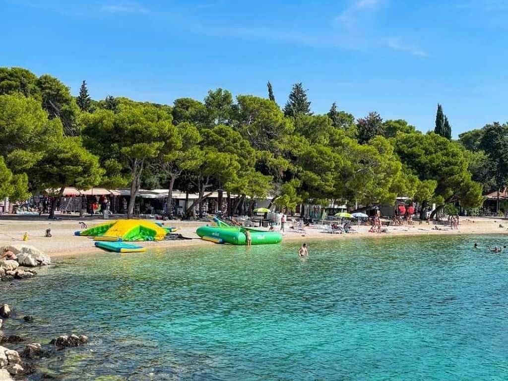 Foto 6 von 19: Ferienwohnung für 2 Gäste mit Terrasse & Gemeinschaftspool - nur 150m zum Strand
