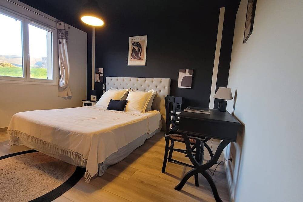 Foto 3 von 30: Casa Sicreta, Standard Villa 8 Personen mit beheiztem Pool & AC, Lozari Korsika