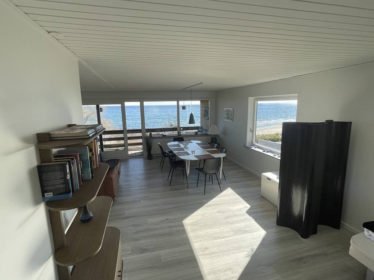 Foto 9 von 27: Ferienhaus in erster Reihe mit Meerblick