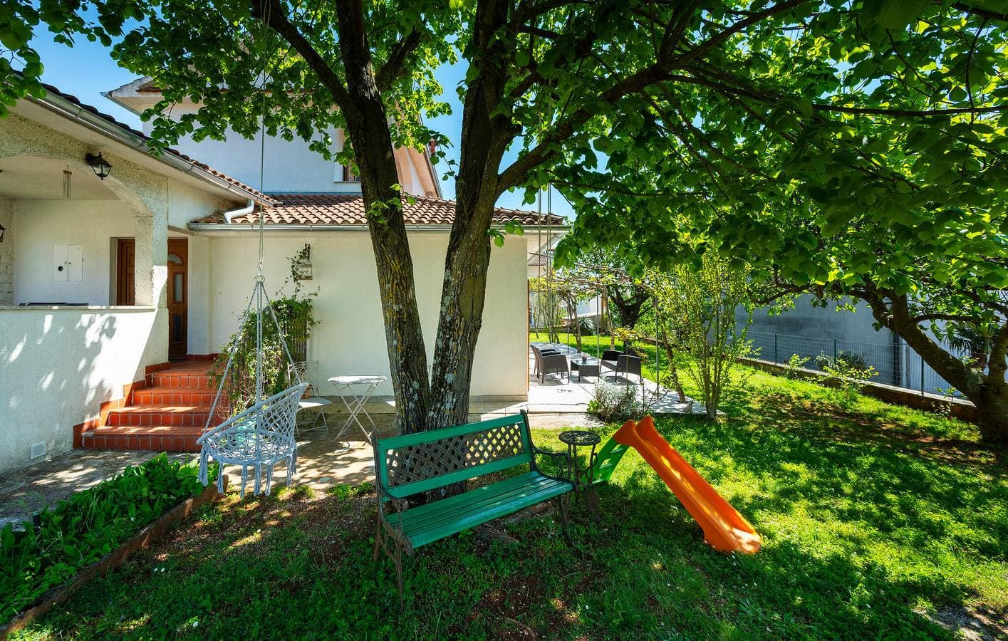 Foto 13 von 37: Charmante 2-Zimmer-Wohnung mit Terrasse, WLAN und Parkplatz in Žminj