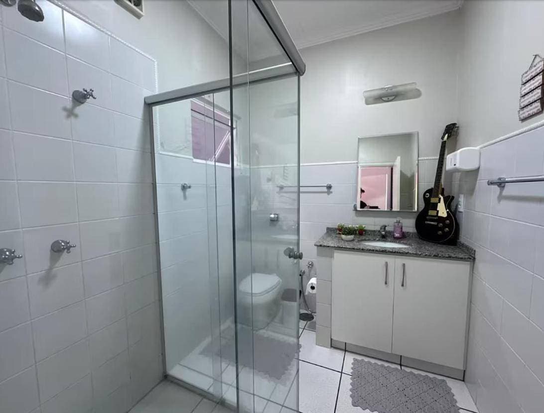 Quarto Estúdio Privativo com Suíte e Ar Condicionado 1