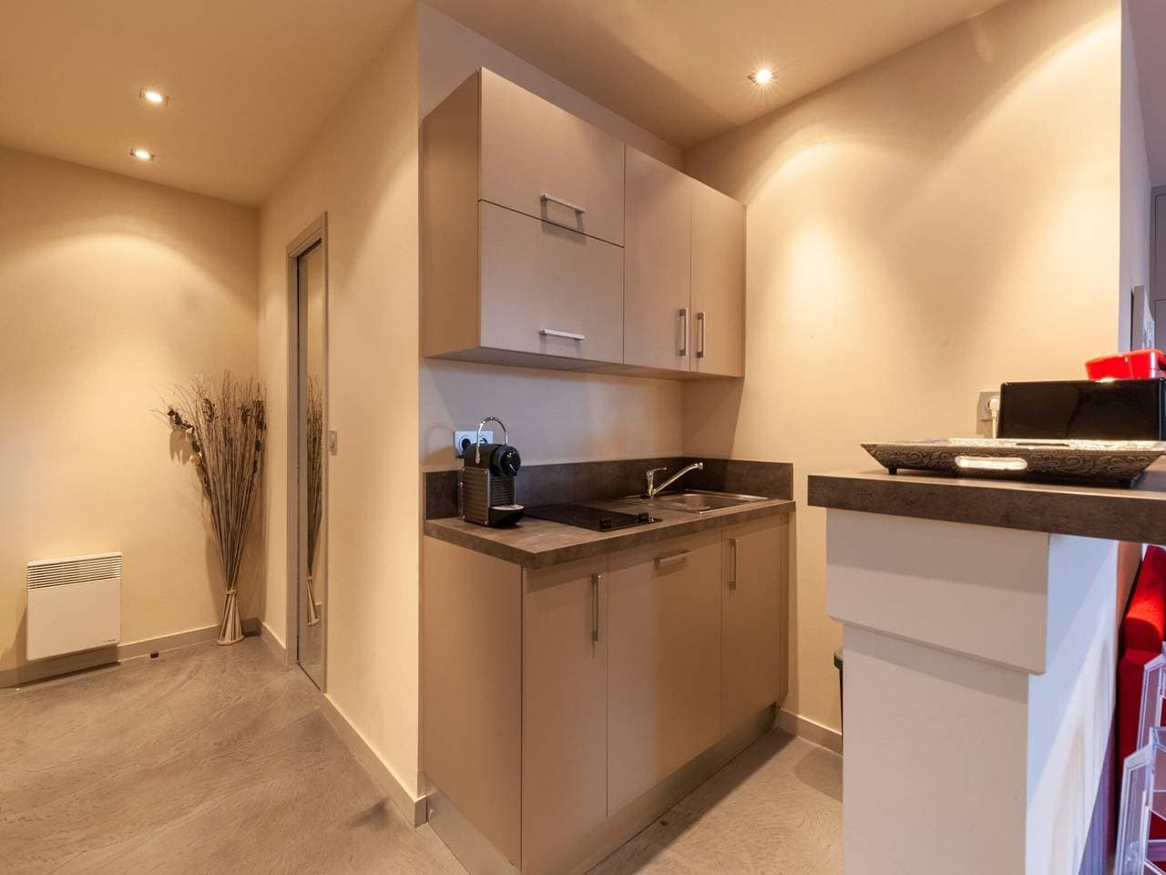 Foto 4 von 15: Geräumiges 2P/1Br-Studio mit Parkplatz - Place de Morny in Deauville