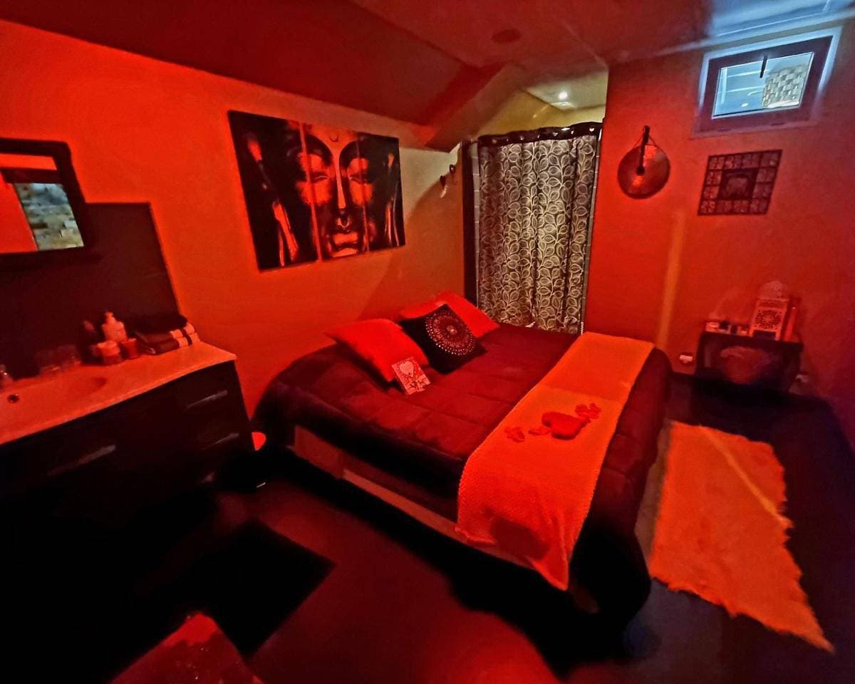 Foto 8 von 9: King Room with Spa Bath