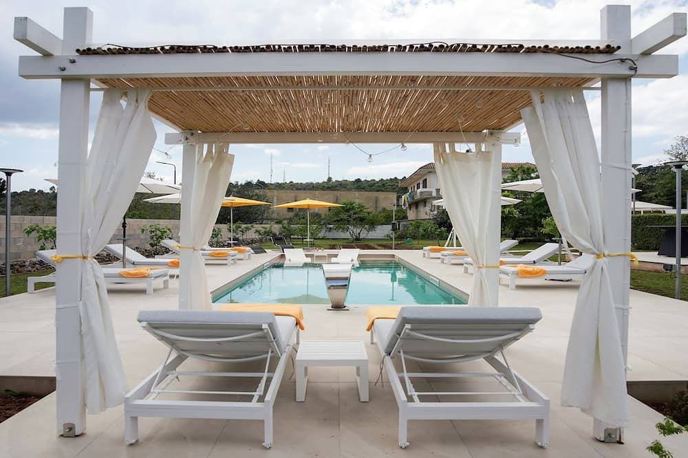 Foto 12 von 30: Beautiful villa with Pool&BBQ