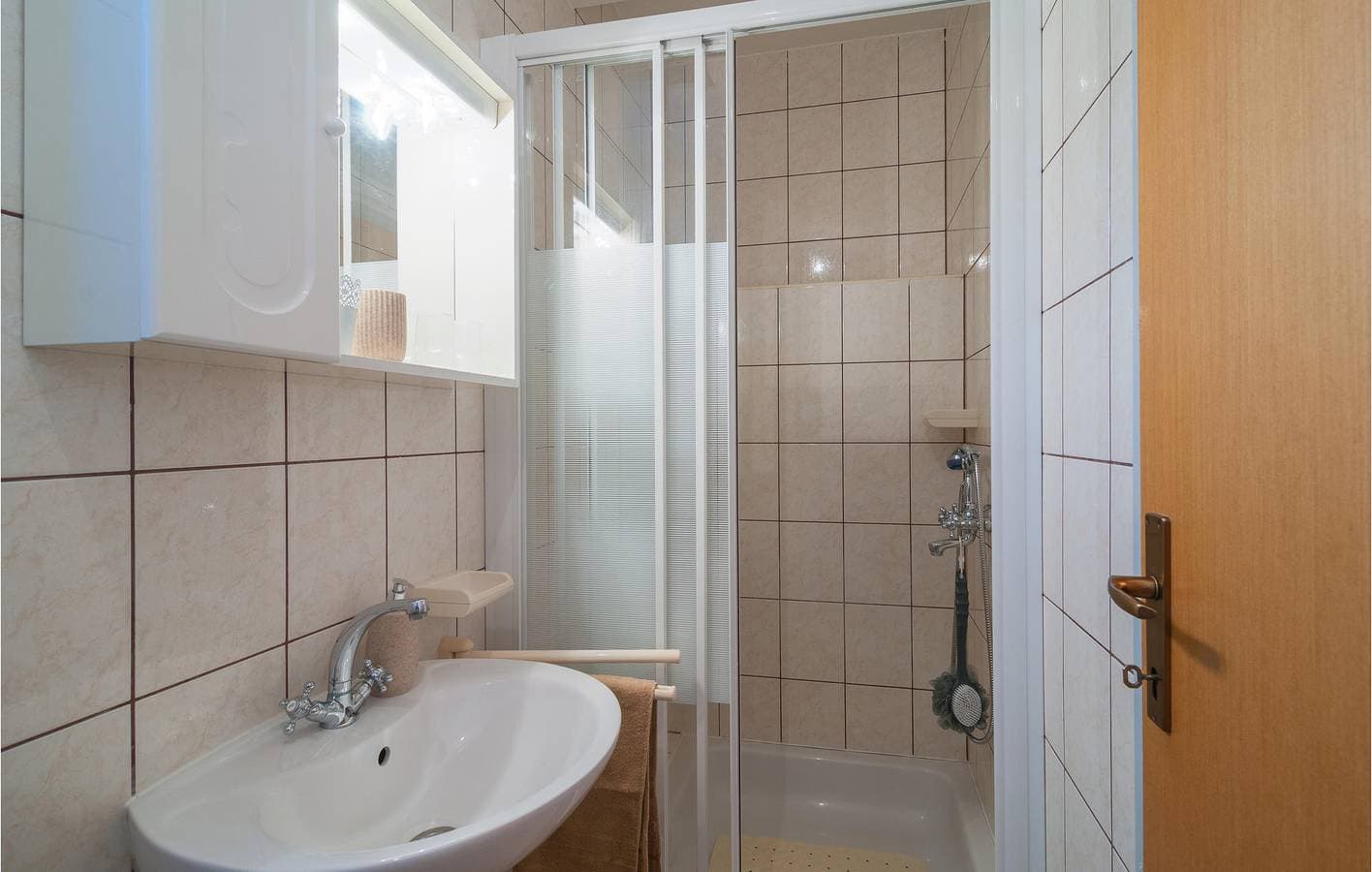 Foto 12 von 18: Gemütliche Ferienwohnung mit Terrasse, WLAN und Parkplatz, 900 m vom Strand entfernt