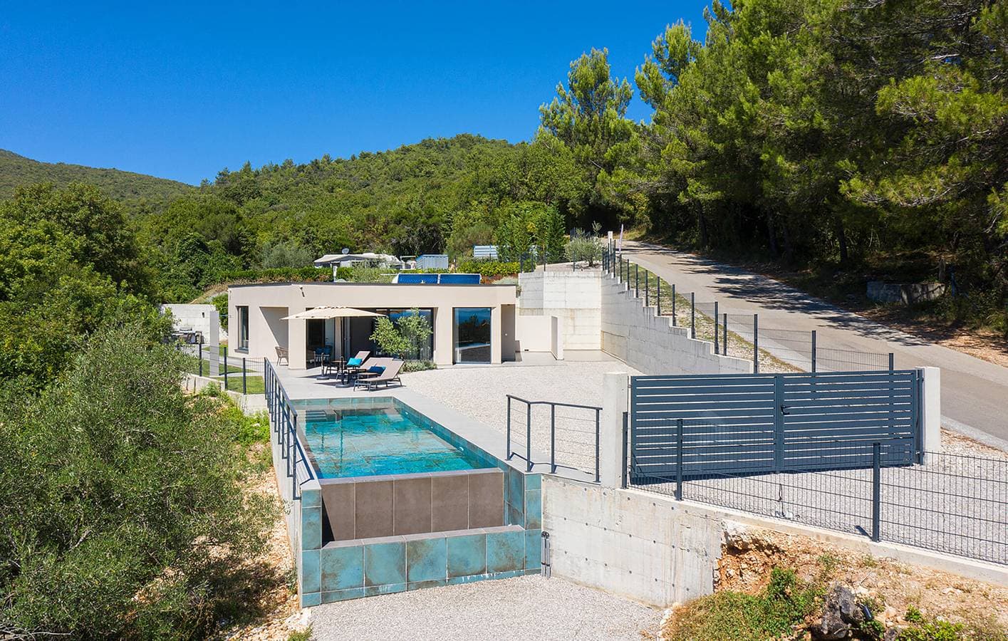 Foto 4 von 44: Geräumige 90 m² große Wohnung mit Terrasse, WLAN und Parkplatz, 1,5 km vom Strand entfernt