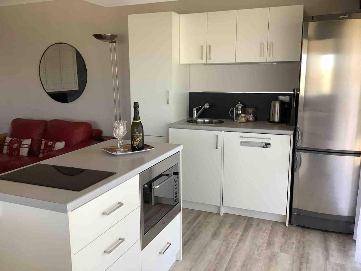 Foto 4 von 30: Apartment with Sea View