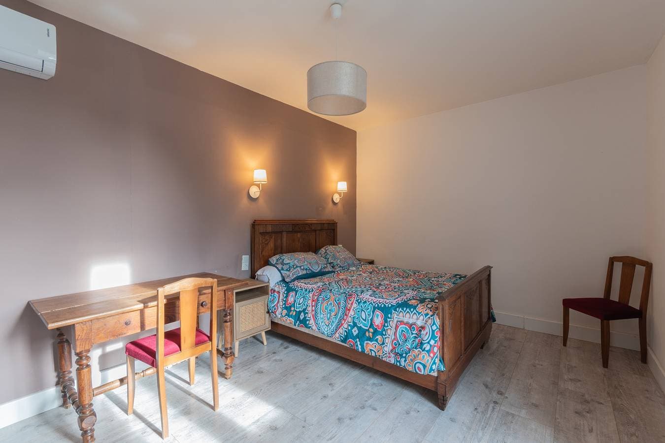 Foto 11 von 38: La Maison Du Soleil – L'aulhère, Jacuzzi 6 Pers., Terrasse & Klimaanlage