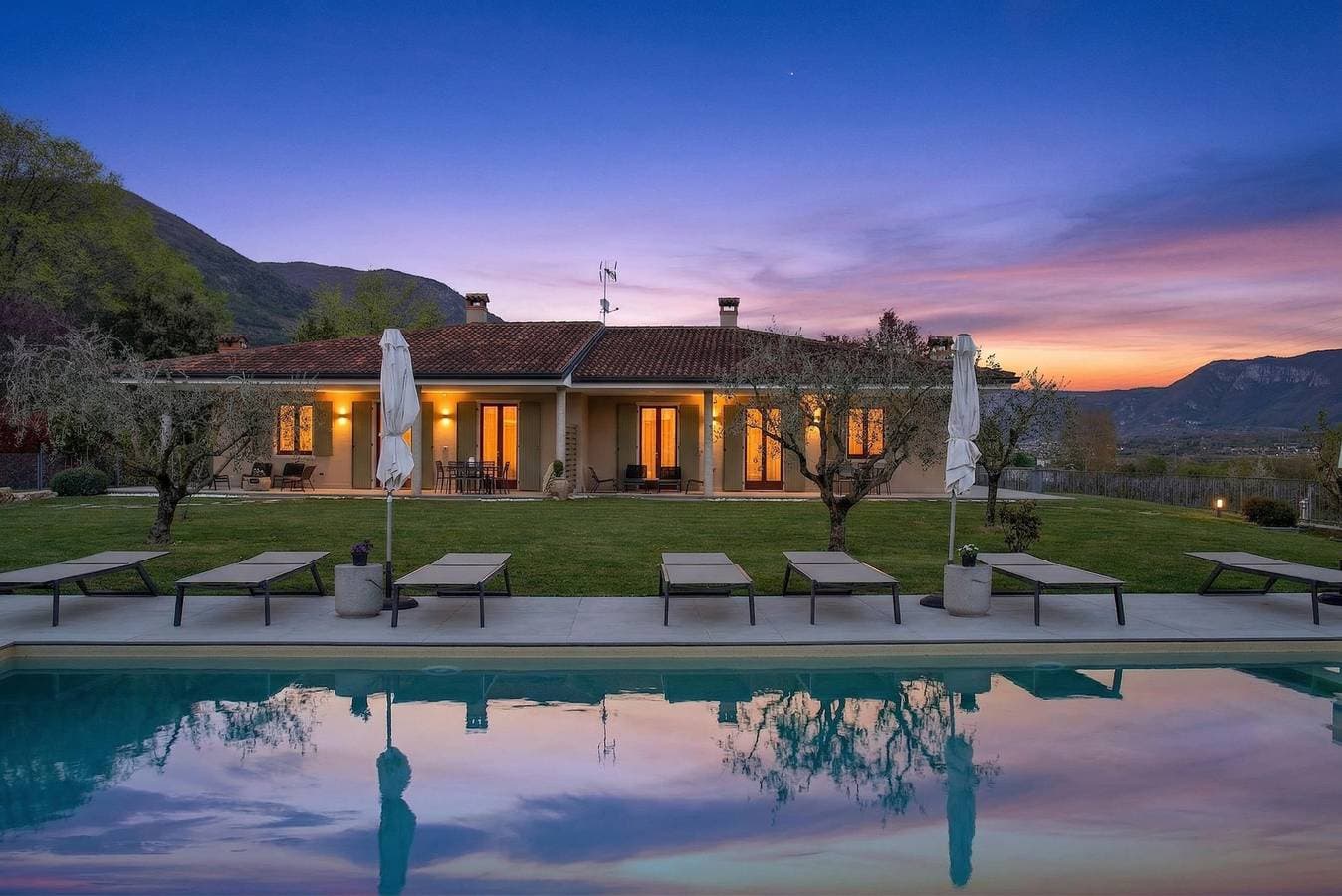 Foto 7 von 42: Regarda - "Villa Ida, Rodole Einheit" mit Stil und Liebe eingerichtet, mit Pool und Klimaanlage