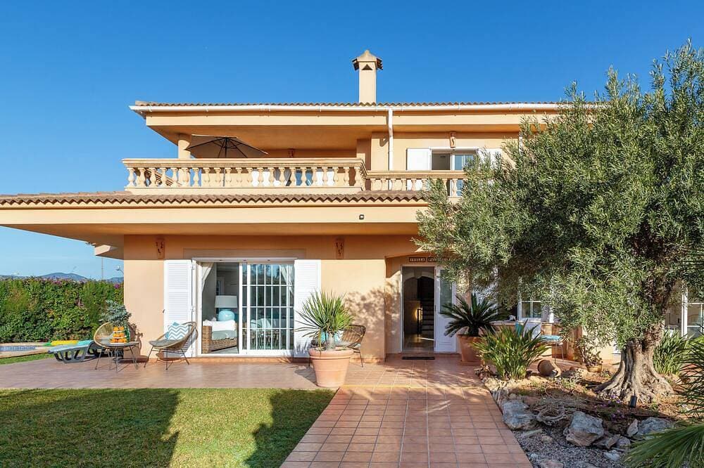 Foto 7 von 30: Ihre Traumvilla mit 4 Schlafzimmern, Garten, Pool, Klima und 10 Min. bis Palma