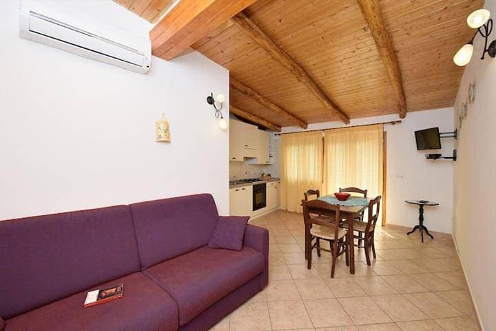 Foto 4 von 30: Two-Bedroom Apartment