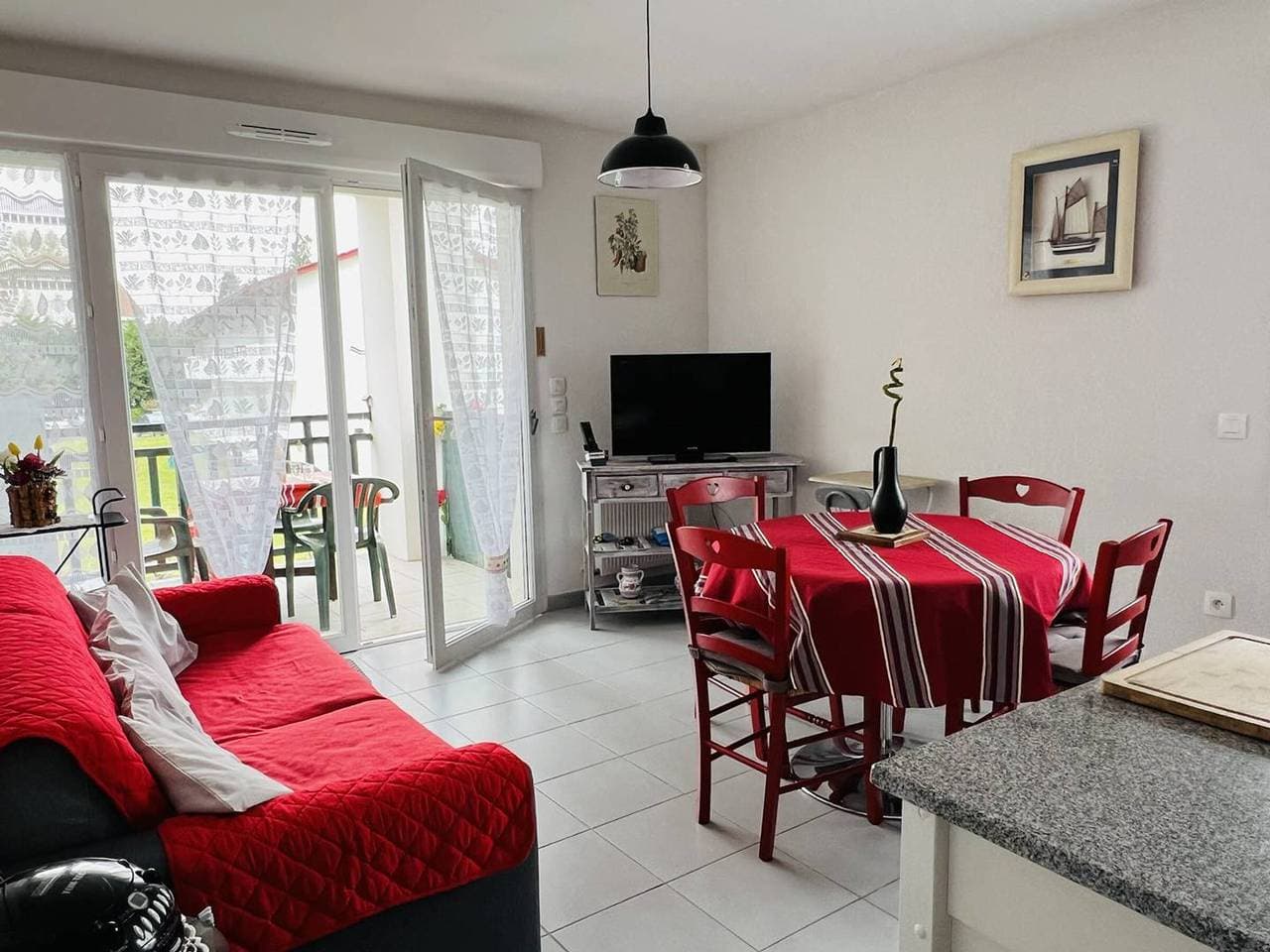 Foto 3 von 17: Zentrales T2-Apartment mit Terrasse, Cambo-les-Bains