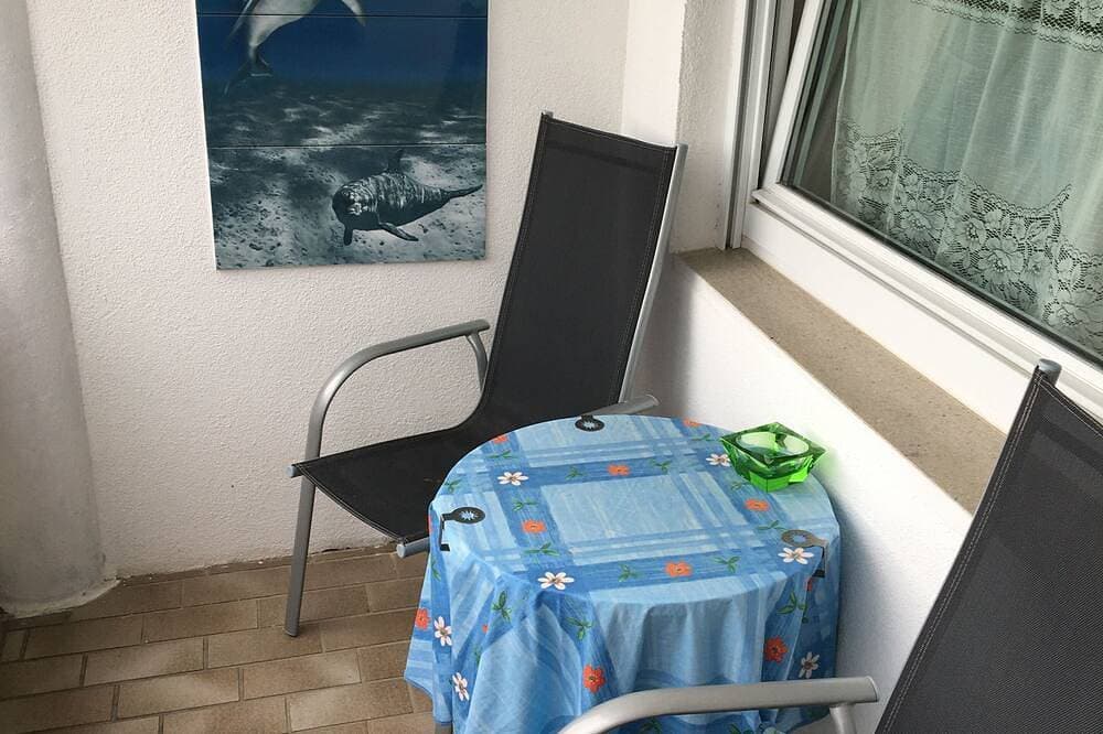 Foto 8 von 12: Doppelzimmer 8, mit Balkon - Gästehaus am Lindenweg