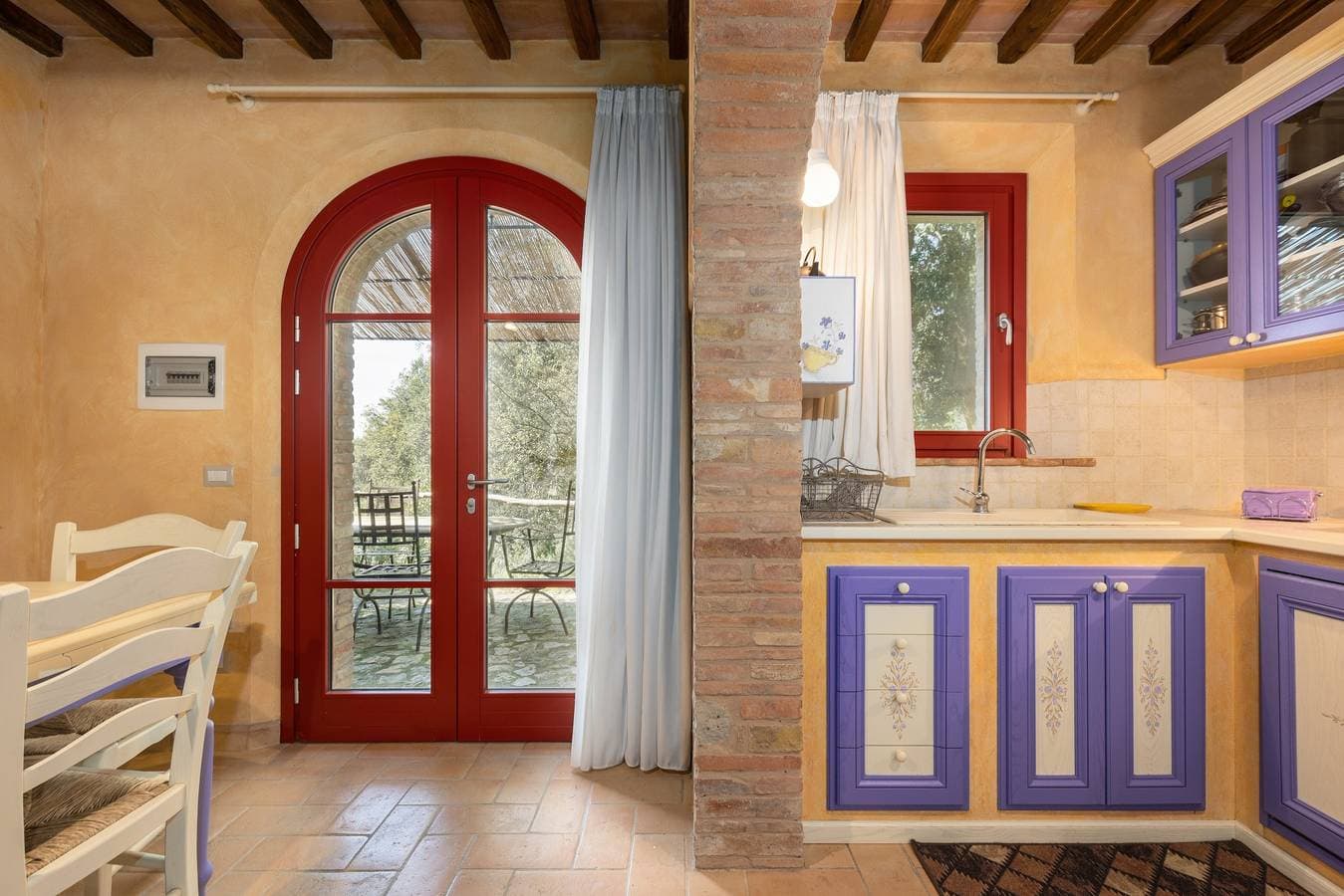 Foto 10 von 41: Ferienhaus 'Borgo Mommialla Casa Dell'artista' mit Gemeinschaftspool, WLAN und Klimaanlage