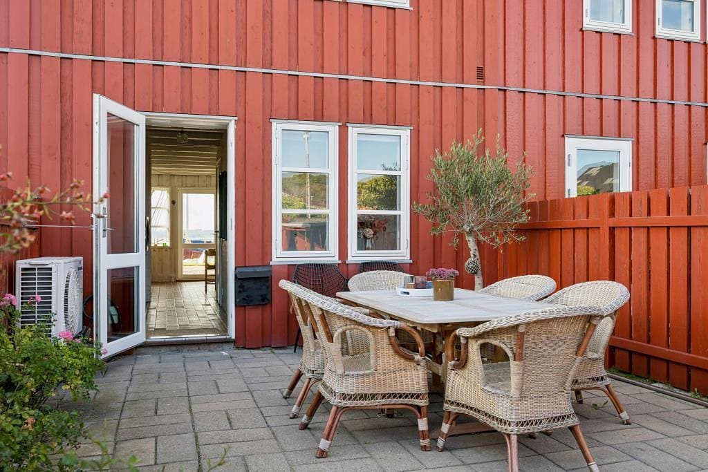 Foto 2 von 31: Exklusives Ferienhaus mit traumhaftem Blick auf den Yachthafen von Ebeltoft