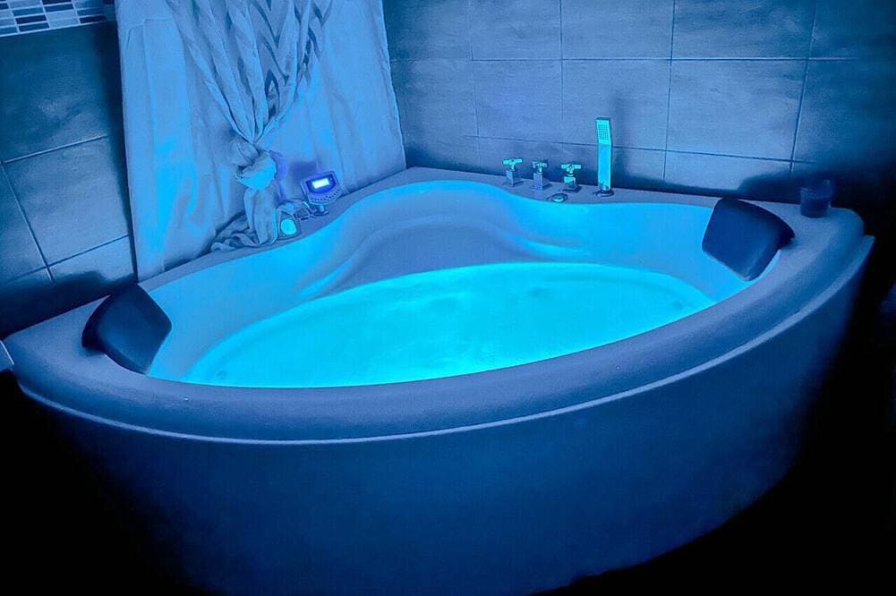 Foto 6 von 20: Appartamento Romano - Jacuzzi