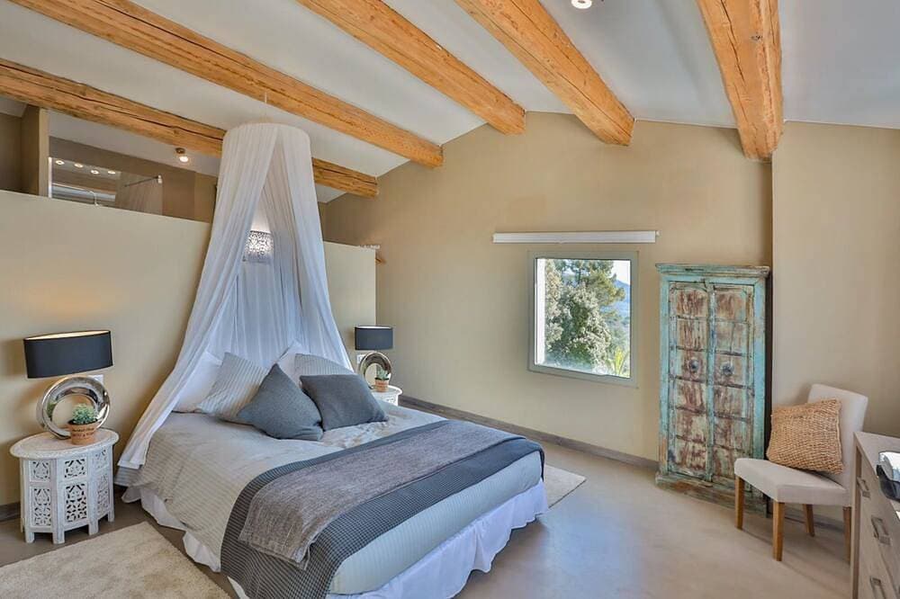 Foto 2 von 30: Villa Tribu - Sechs Schlafzimmer Villa, Schläft 14