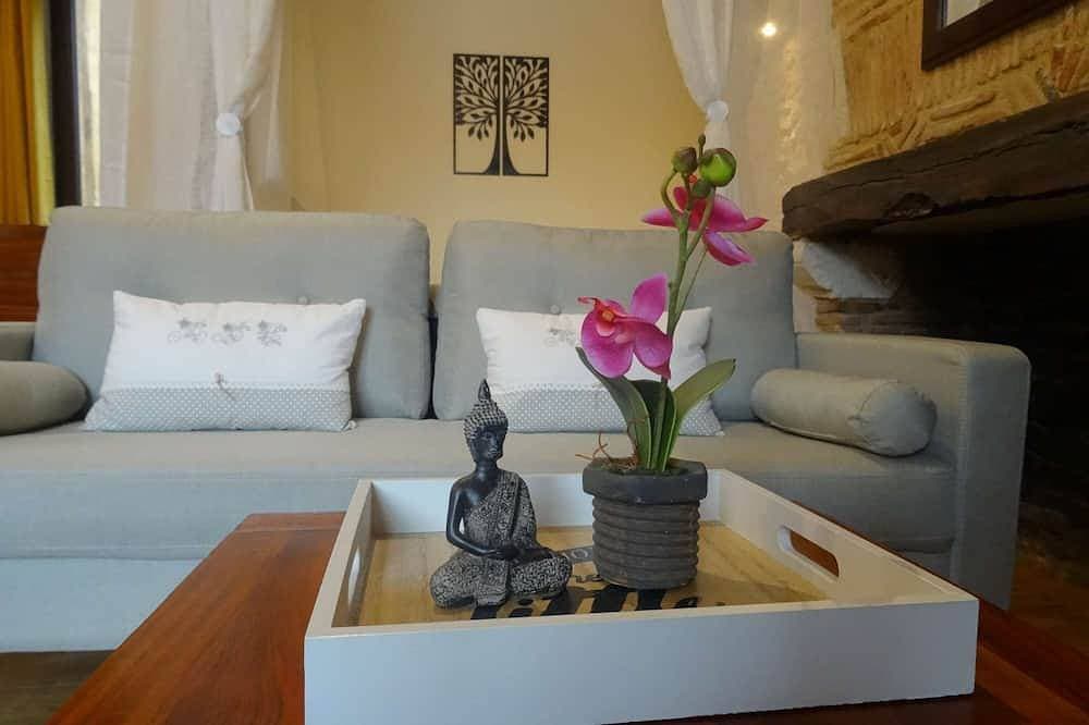 Foto 6 von 13: Historisches Zentrum - Habitation Saint-Clar - Romantisches Loft Roxane -WIFI / Netflix