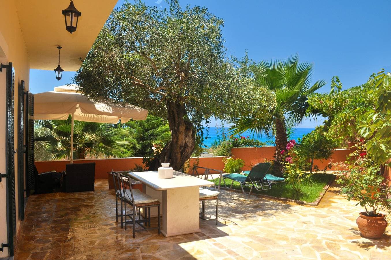 Ferienhaus Angelos am Agios Gordios Strand auf Korfu 1
