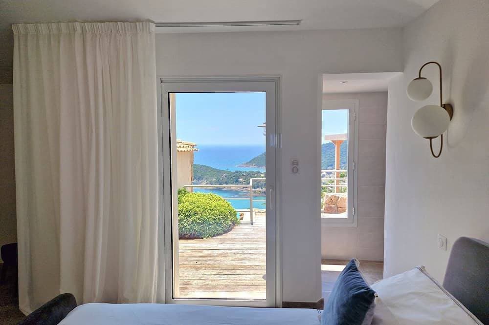 Foto 3 von 30: Luxusvilla 5 * Panorama Meerblick mit privatem beheiztem Pool + Spa