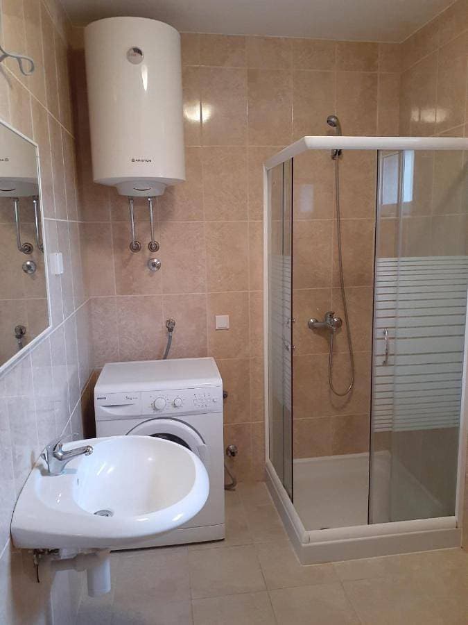 Foto 5 von 16: Two-Bedroom Apartment
