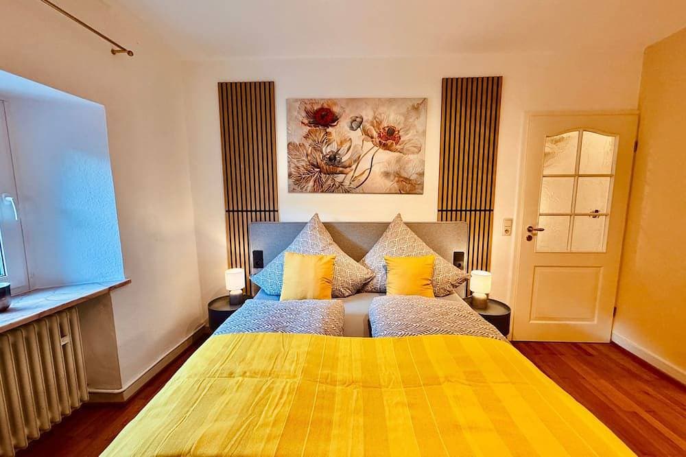 Foto 5 von 30: Ferienhaus „Rooftop unter der Burg“ mit privater Terrasse, Garten und WLAN
