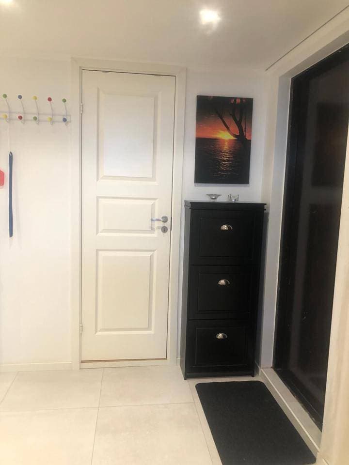 Foto 7 von 68: Three-Bedroom Apartment