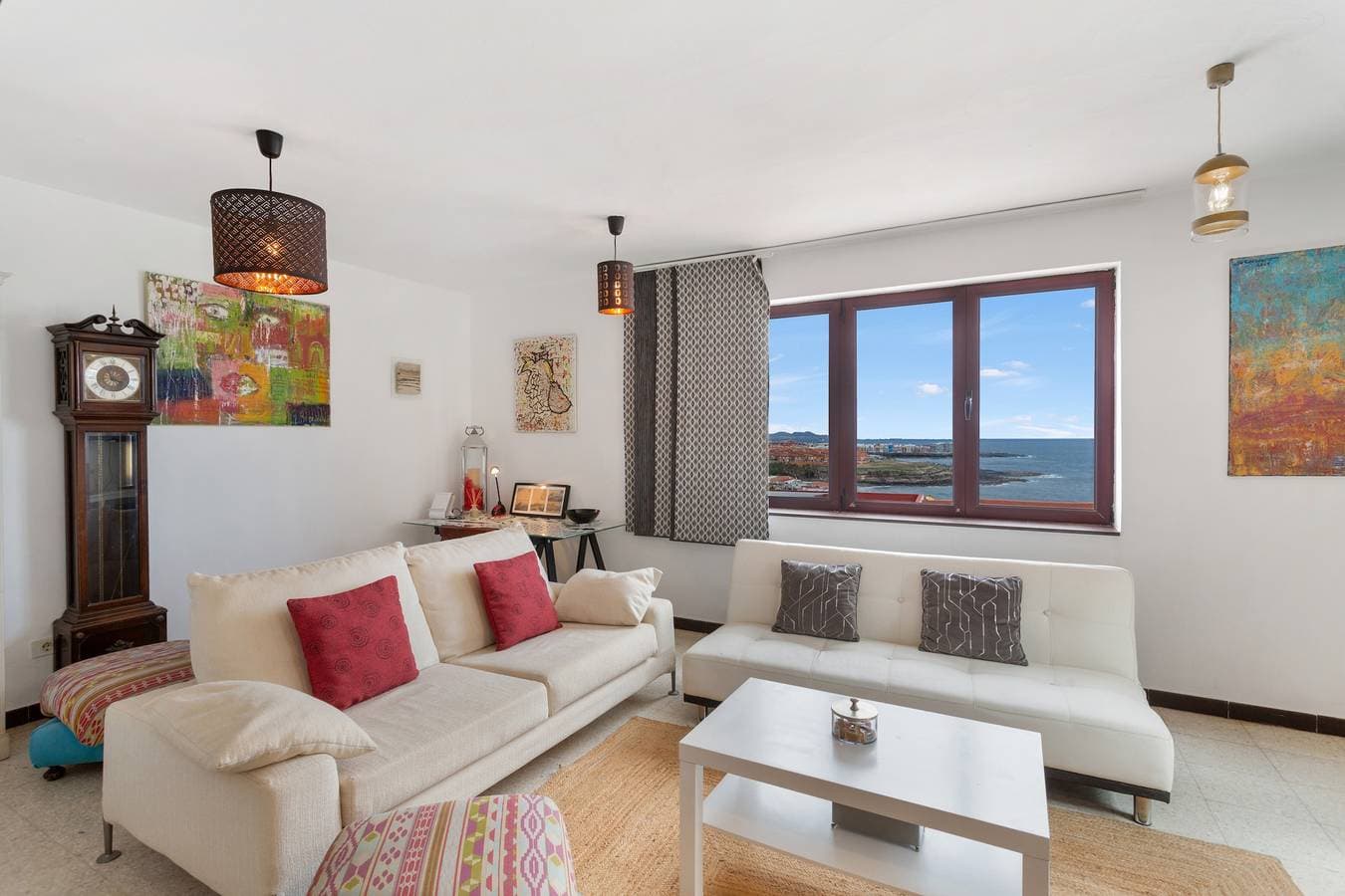 Foto 3 von 35: Ferienhaus 'Olas De Plata' mit Meerblick, privatem Pool und WLAN