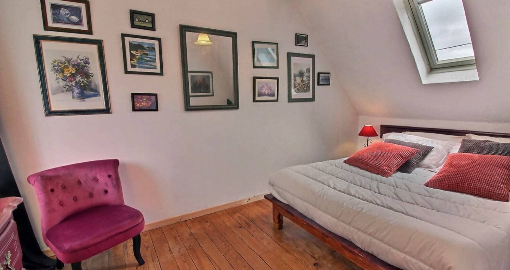 Foto 11 von 42: Ferienhaus 'Maison Ty Bihan' mit privater Terrasse, privatem Garten und Wi-Fi