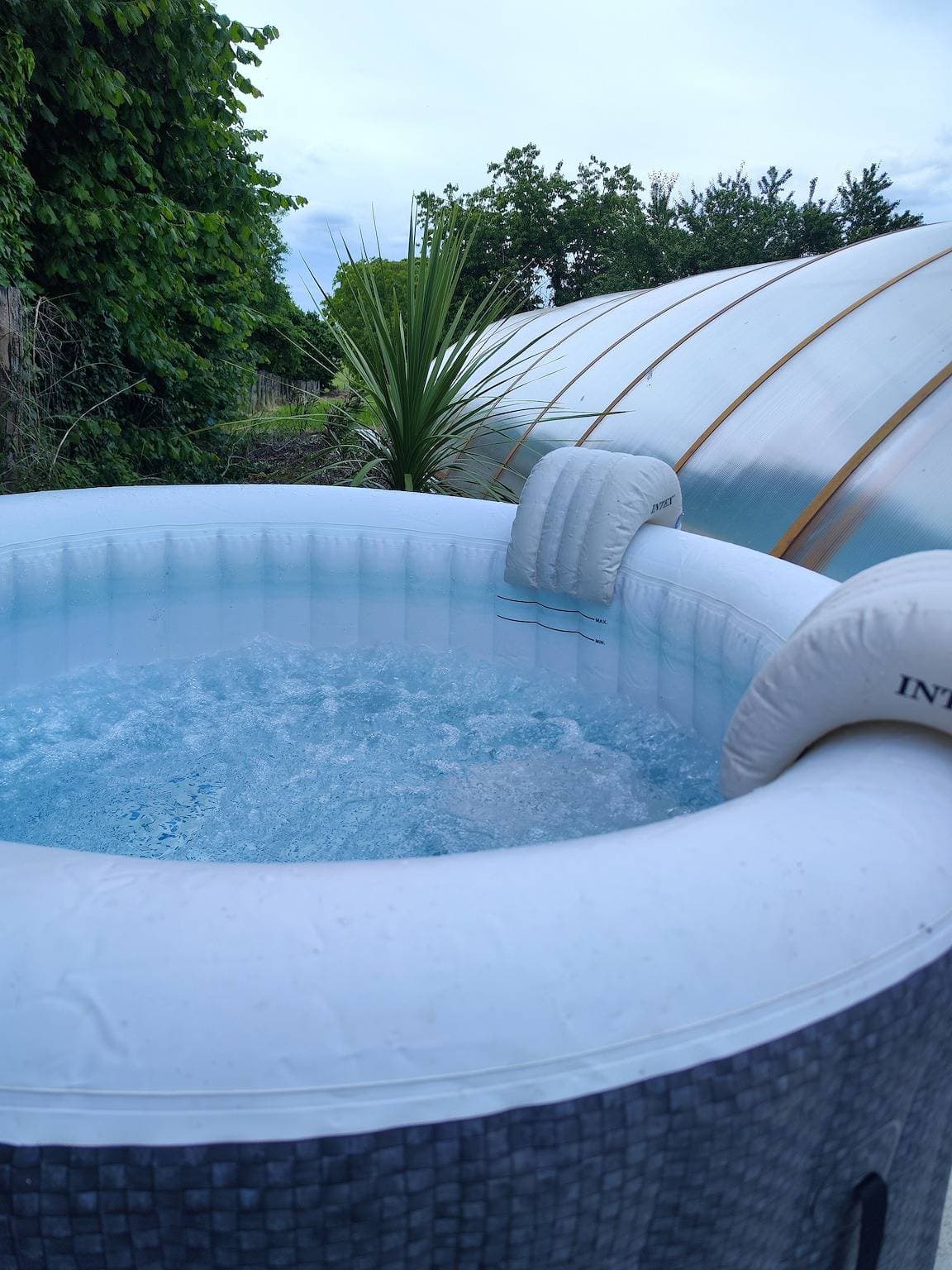 Foto 13 von 25: Chez Sandrine – Gästezimmer mit Pool & Abendessen auf Wunsch