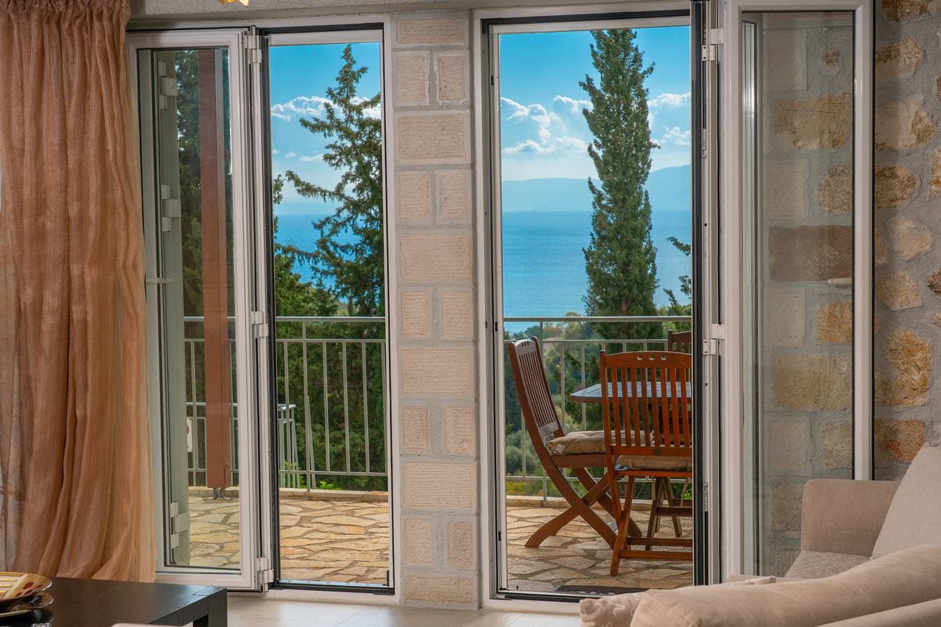 Foto 10 von 49: Villa Mounda Poseidon