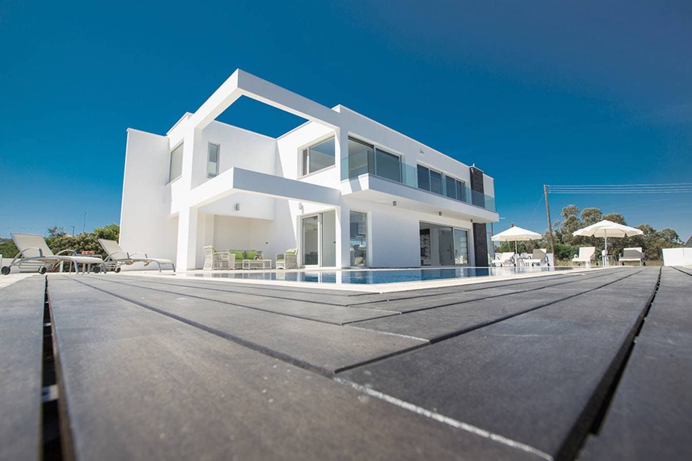 Foto 6 von 24: Villa für 6 Personen mit Pool