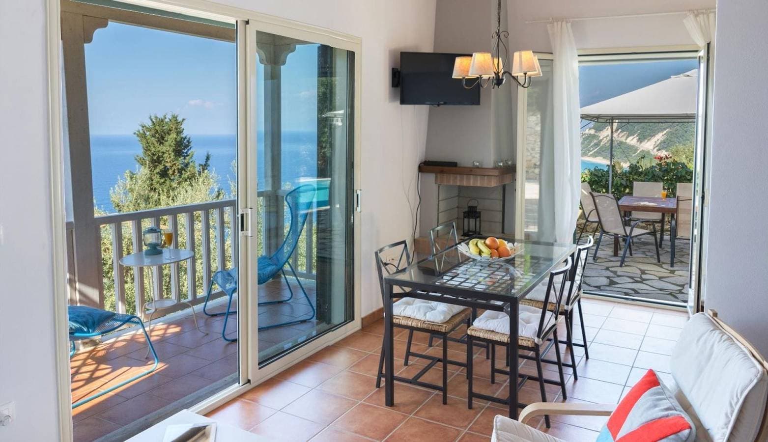 Foto 3 von 23: Villa für 6 Personen mit Meerblick