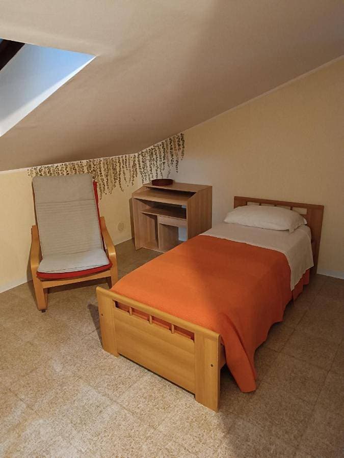 Foto 4 von 18: Two-Bedroom Apartment