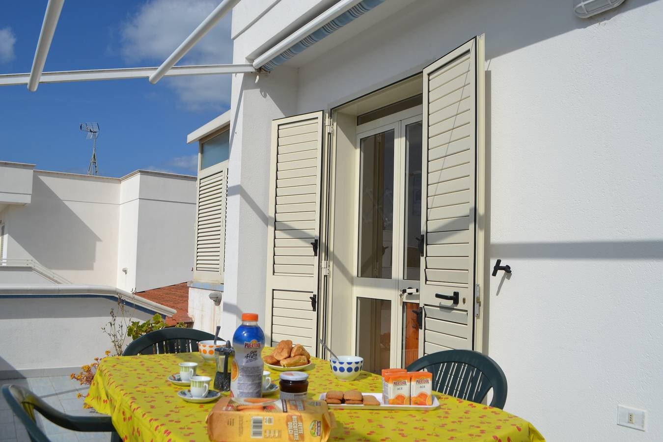 Foto 6 von 42: Zentrale Ferienwohnung mit Terrasse, Garten und Parkplatz