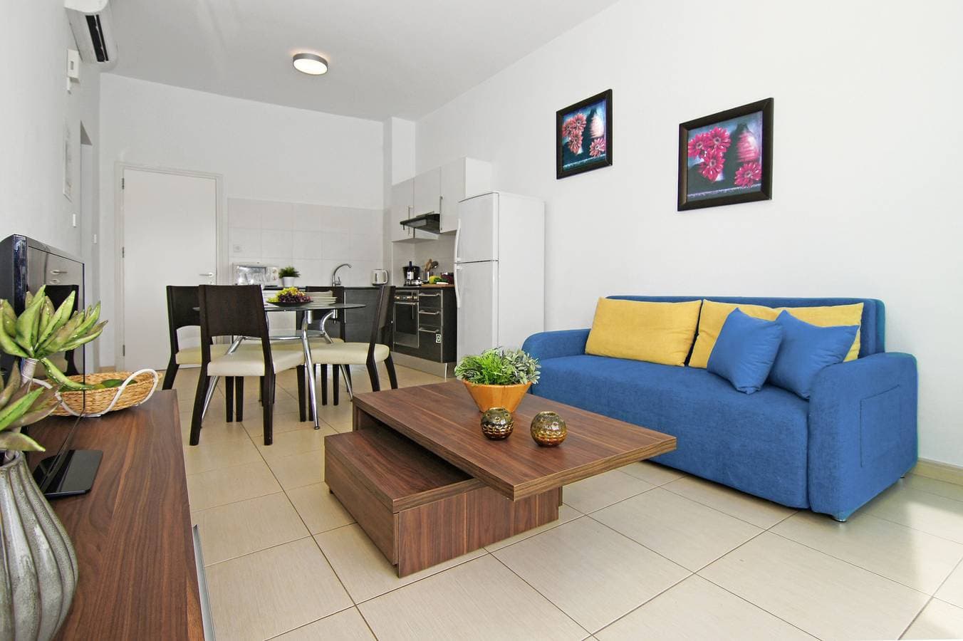 Foto 5 von 29: Ferienwohnung für 4 Personen mit Pool