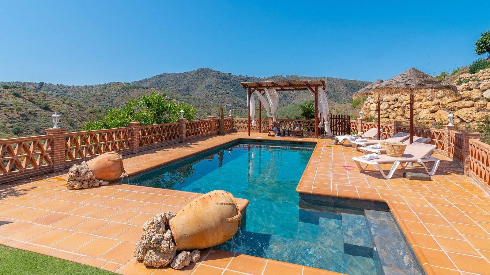 Villa Fuente Pinta Arenas by Ruralidays 1