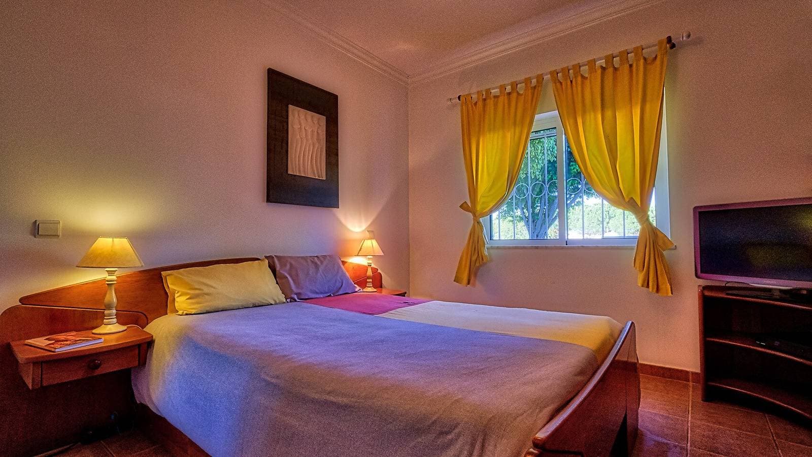 Foto 5 von 22: Ferienhaus „Jo's Place“ mit Gemeinschaftspool, privater Terrasse und WLAN