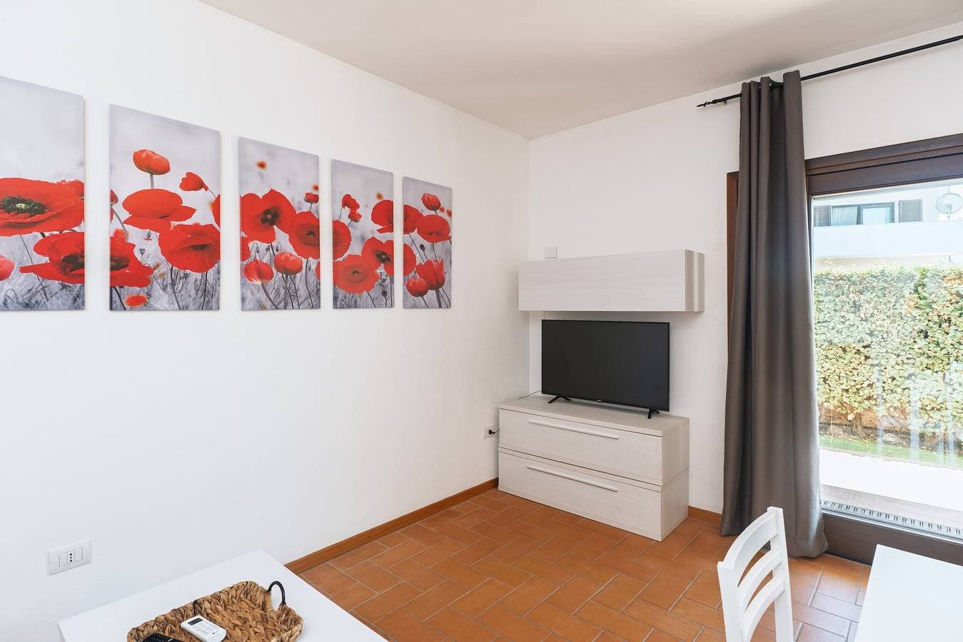 Foto 11 von 31: Ferienhaus 'Il Gabbiano Perle 11 Turchese' mit Poolblick und Klimaanlage