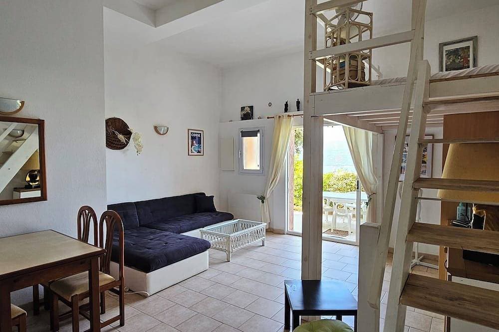 Foto 12 von 30: T1 Pinedda, Studio comfort-Sea view-Calm & sunny