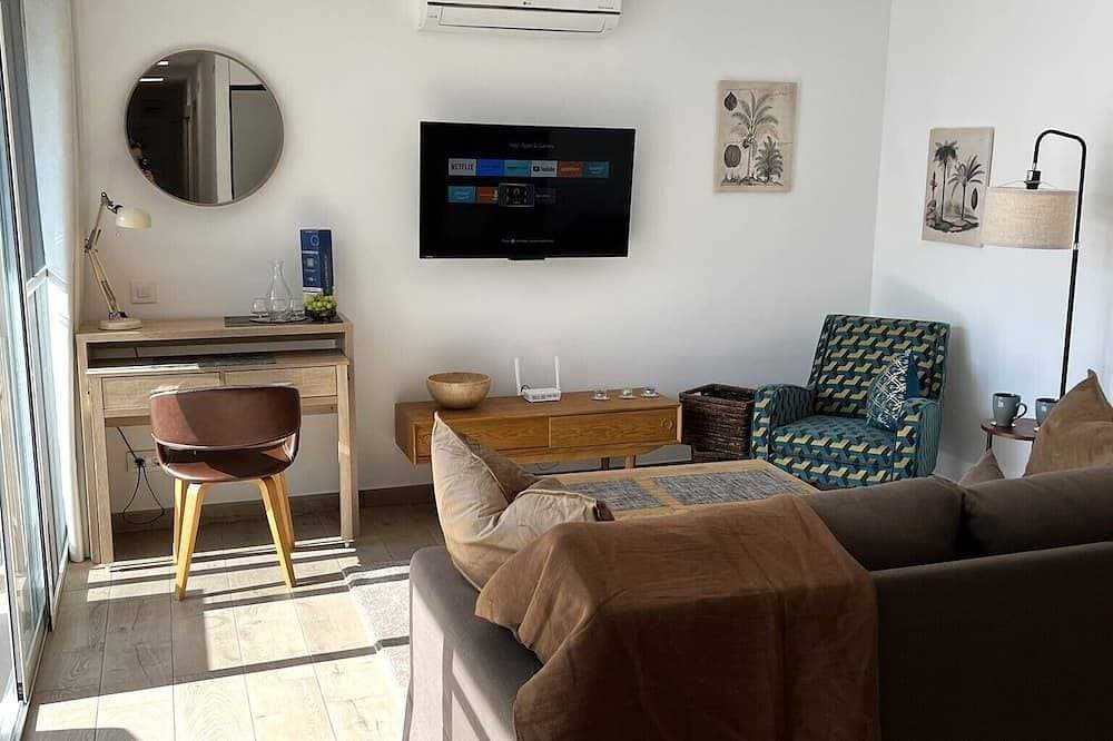 Foto 3 von 30: Albir Esmeralda Apartment with balcony - 150 m from the beach