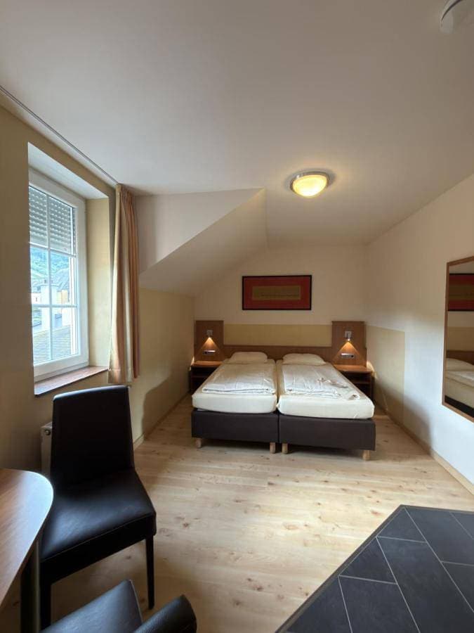 Foto 4 von 5: Double Room