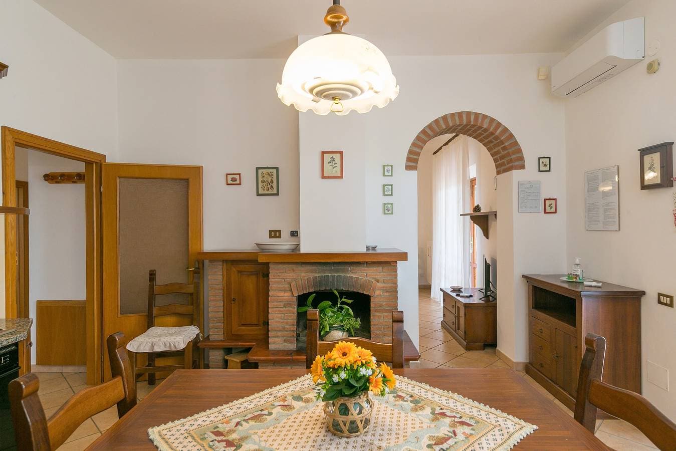 Foto 13 von 35: Bauernhof 'Agriturismo I Debbi - Il Pino' mit privater Terrasse, WLAN und Klimaanlage