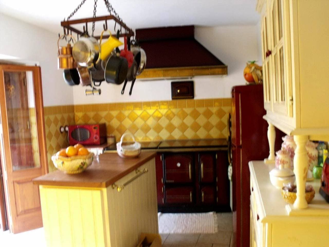 Foto 5 von 12: Three-Bedroom House