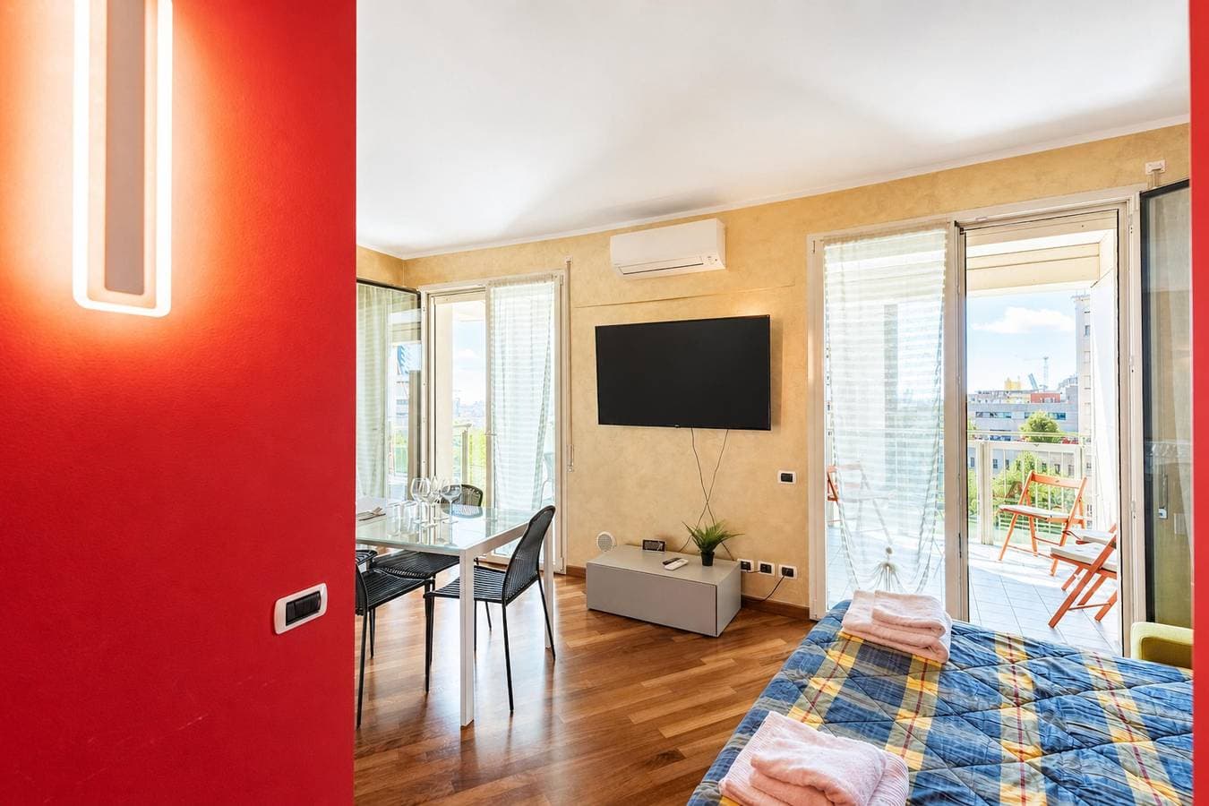 Foto 11 von 28: Charming Apartment Genova City View