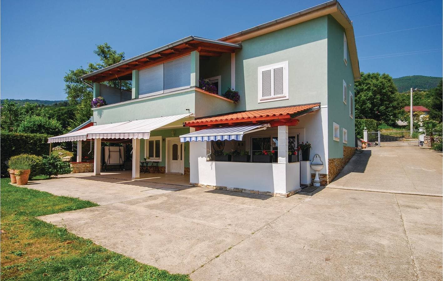 Foto 3 von 33: Gemütliche Ferienwohnung mit Terrasse, WLAN und 2 km Entfernung zum Hundestrand