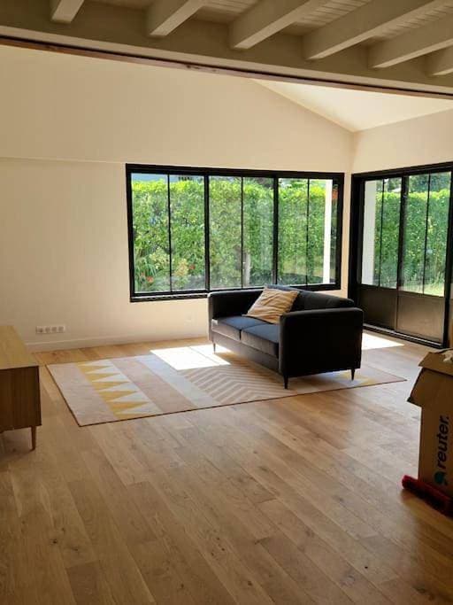 Foto 4 von 8: Three-Bedroom House