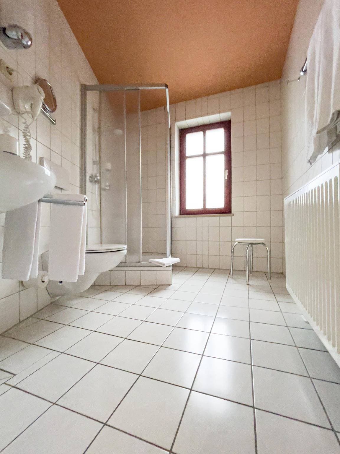 Foto 6 von 8: Doppelzimmer
